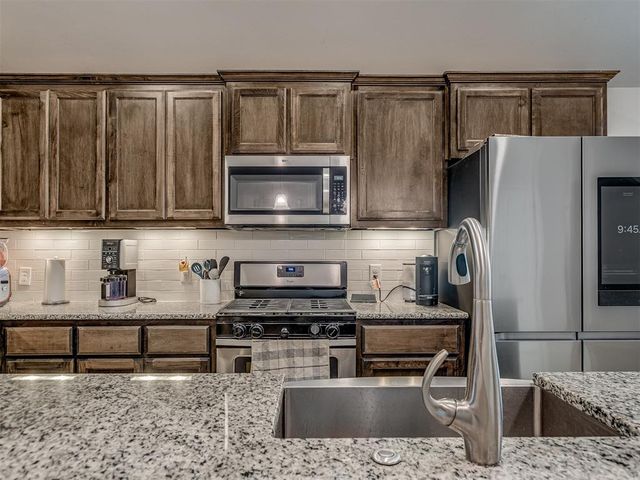 3404 NW 160th Street, Edmond, OK 73013