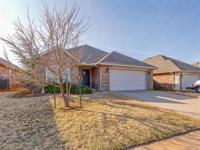 3404 NW 160th Street, Edmond, OK 73013