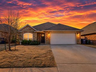 3404 NW 160th Street, Edmond, OK 73013