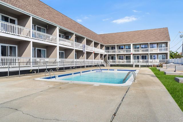 131 S Emerson Avenue 235, Montauk, NY 11954