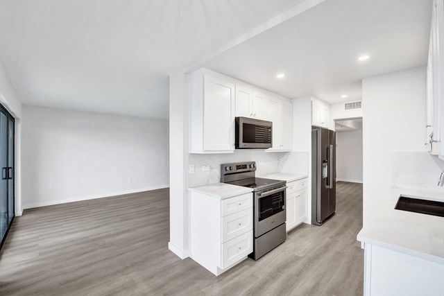 1201 S Ocean Drive 2509s, Hollywood, FL 33019