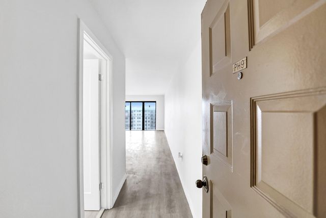 1201 S Ocean Drive 2509s, Hollywood, FL 33019