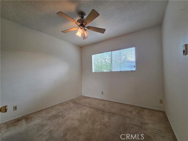 913 Victor 5, Inglewood, CA 90302