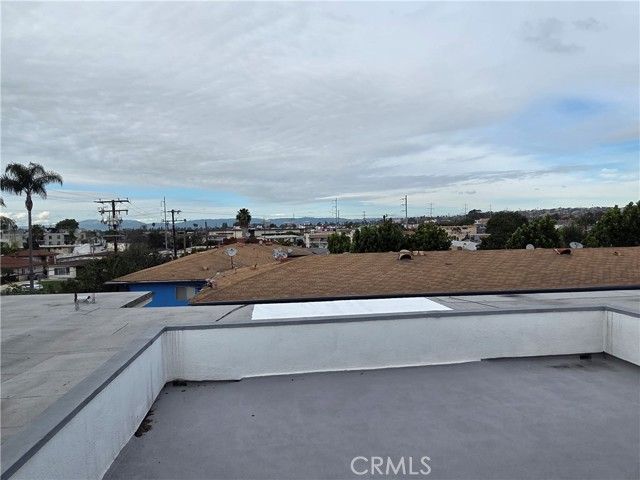 913 Victor 5, Inglewood, CA 90302