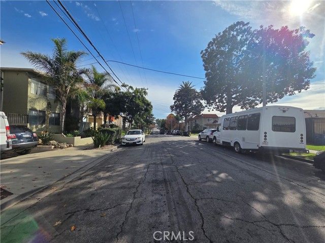 913 Victor 5, Inglewood, CA 90302