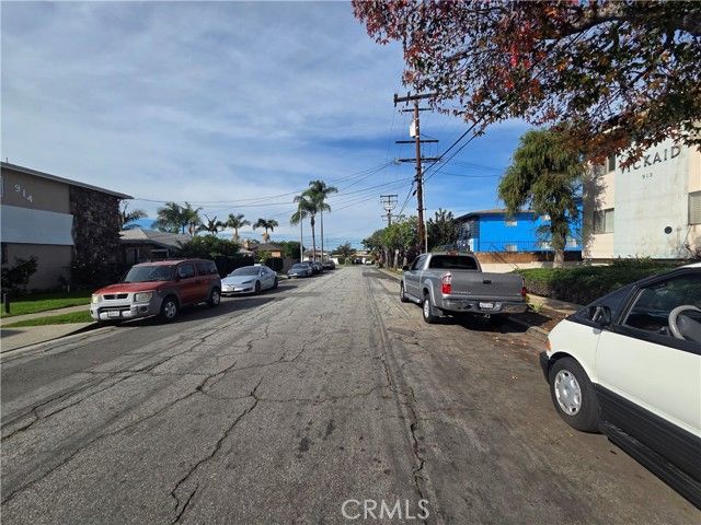 913 Victor 5, Inglewood, CA 90302