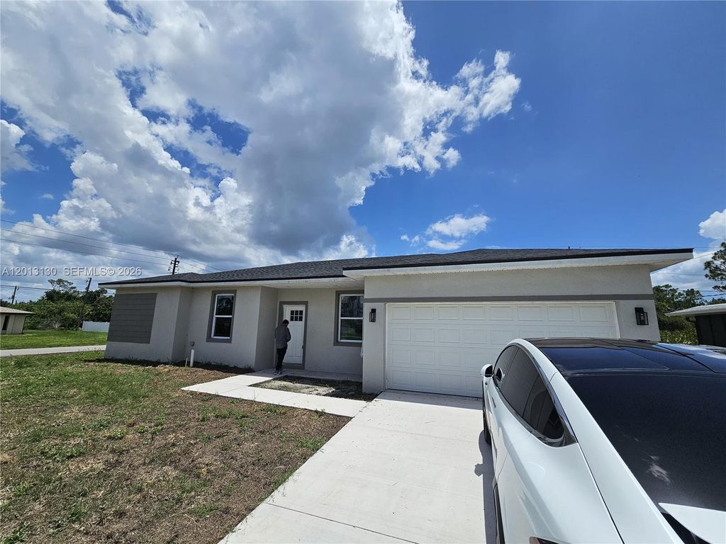 18479 Poston Avenue, Port Charlotte, FL 33948