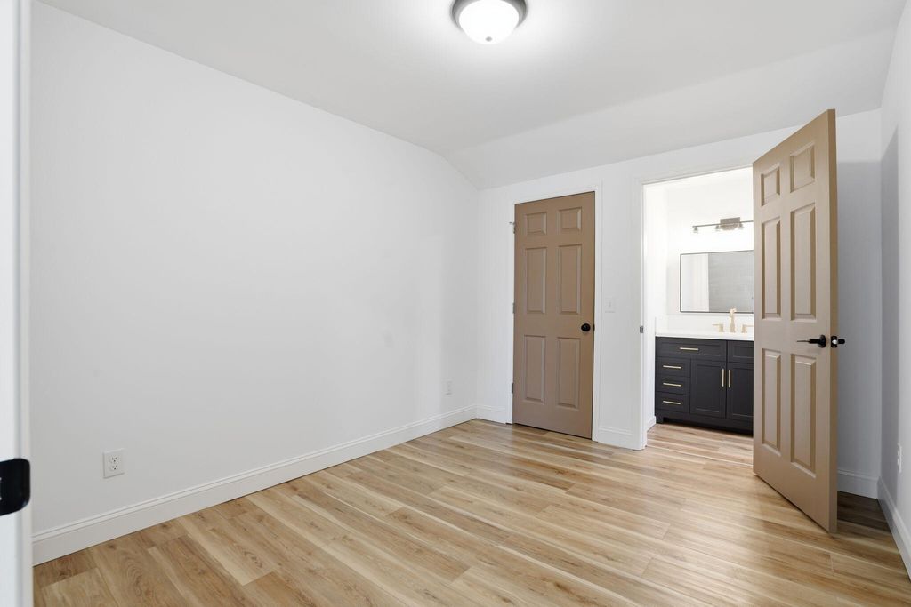 Image 11 of property listing at 104 O'Carroll Street, Moncks Corner, SC 29461