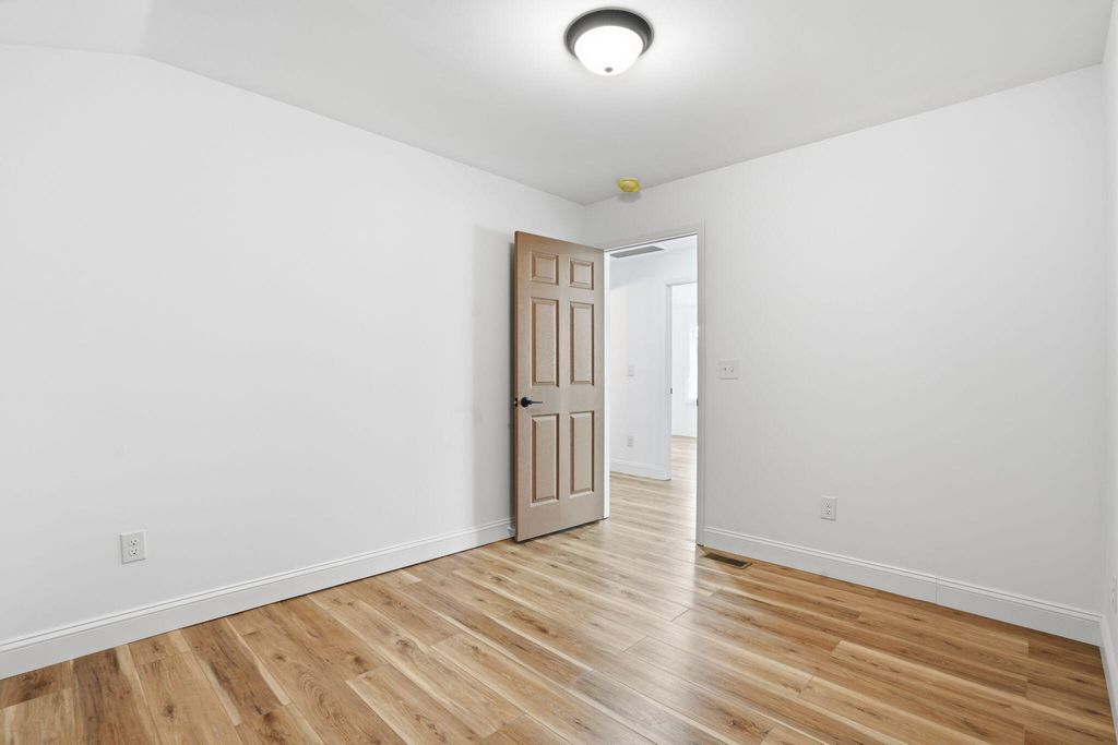 Image 12 of property listing at 104 O'Carroll Street, Moncks Corner, SC 29461