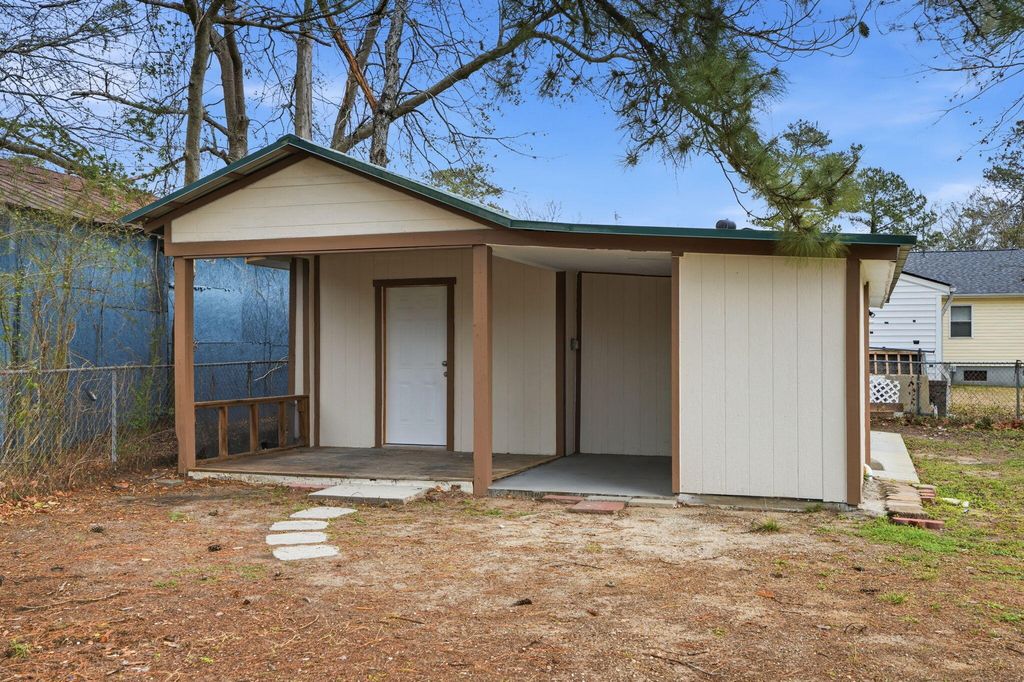 Image 21 of property listing at 104 O'Carroll Street, Moncks Corner, SC 29461