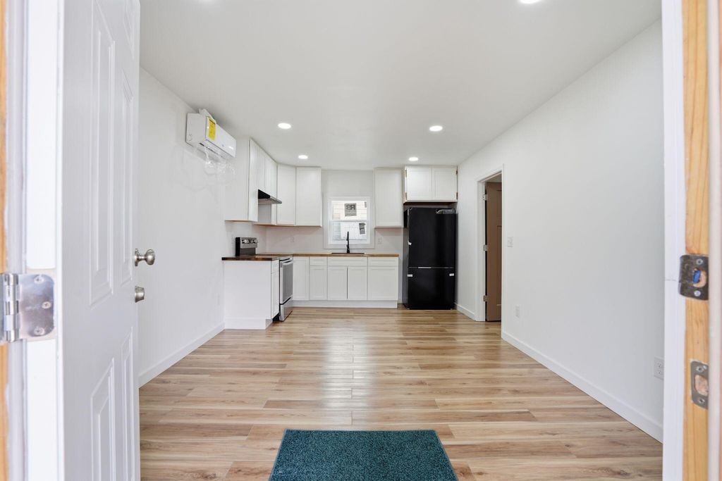 Image 32 of property listing at 104 O'Carroll Street, Moncks Corner, SC 29461