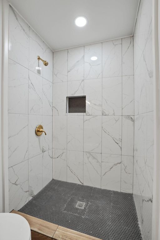 Image 6 of property listing at 104 O'Carroll Street, Moncks Corner, SC 29461