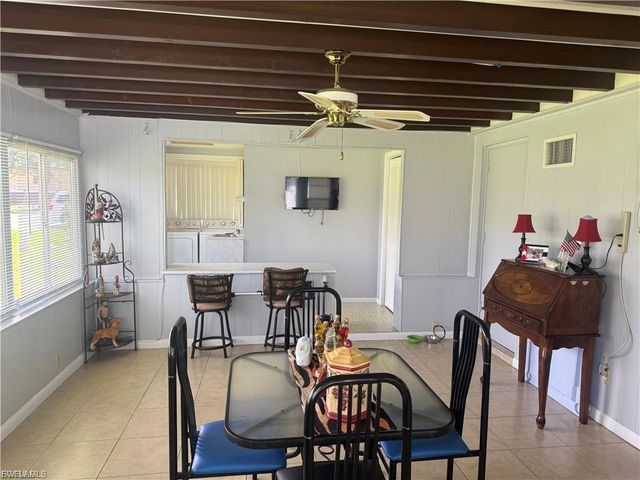 2201 Croton CT, Lehigh Acres, FL 33936