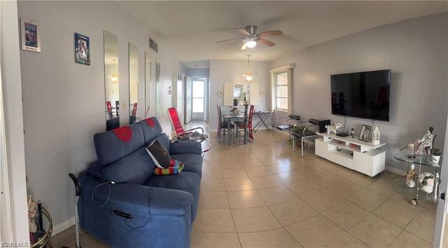 2201 Croton CT, Lehigh Acres, FL 33936