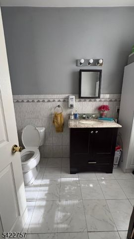 87 Ellis Ave, Irvington Twp., NJ 07111
