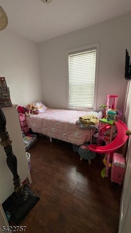 87 Ellis Ave, Irvington Twp., NJ 07111