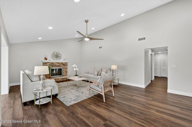320 Olympia Court, Melbourne, FL 32940