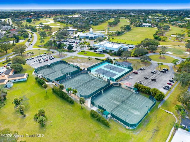 320 Olympia Court, Melbourne, FL 32940