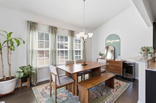 15 Fawn Hill Drive, Simpsonville, SC 29681