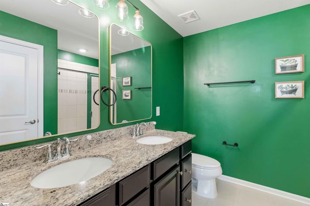 15 Fawn Hill Drive, Simpsonville, SC 29681