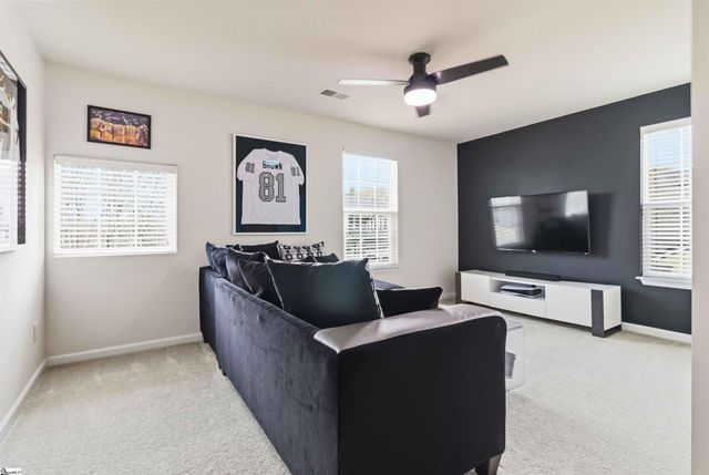 15 Fawn Hill Drive, Simpsonville, SC 29681