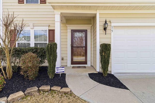 15 Fawn Hill Drive, Simpsonville, SC 29681