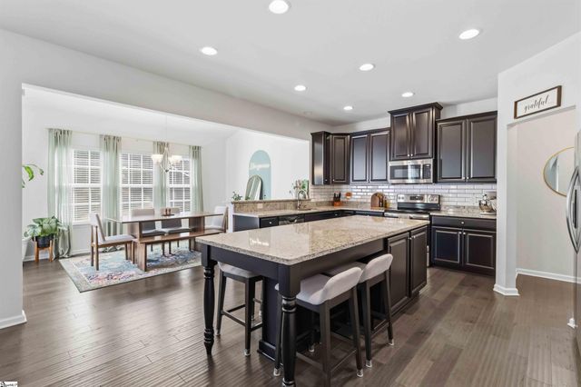 15 Fawn Hill Drive, Simpsonville, SC 29681