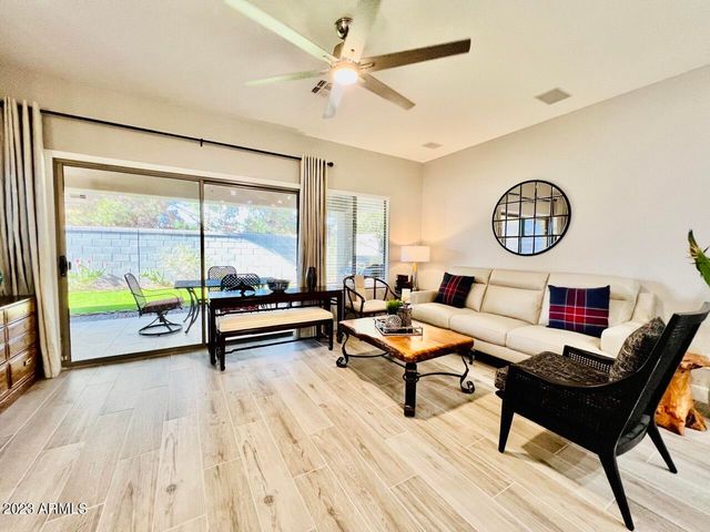 492 E RAINBOW Drive, Chandler, AZ 85249