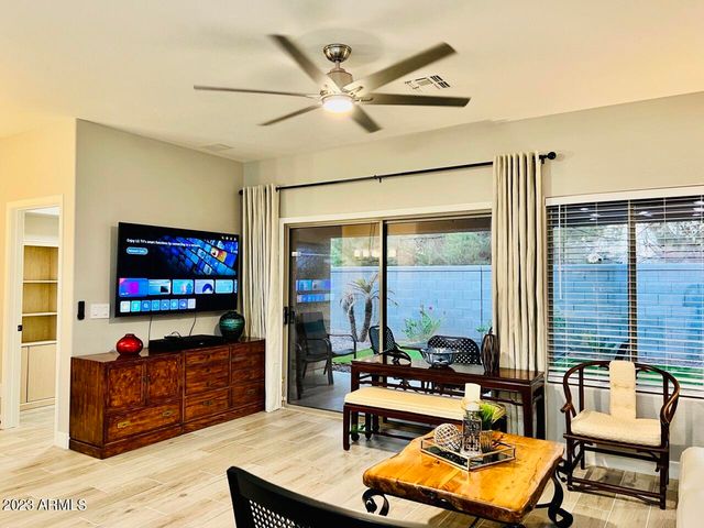 492 E RAINBOW Drive, Chandler, AZ 85249