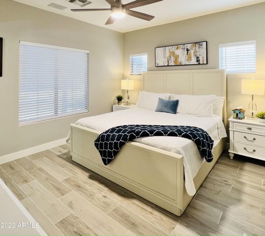 492 E RAINBOW Drive, Chandler, AZ 85249