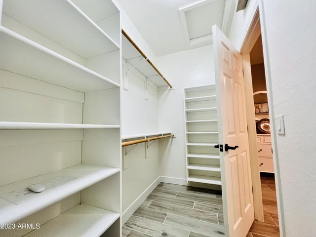 492 E RAINBOW Drive, Chandler, AZ 85249