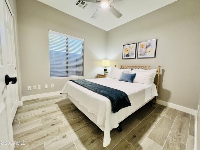 492 E RAINBOW Drive, Chandler, AZ 85249