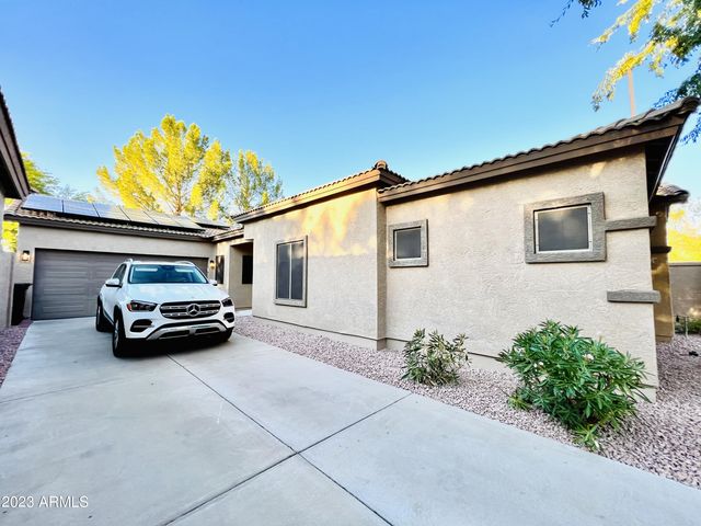 492 E RAINBOW Drive, Chandler, AZ 85249