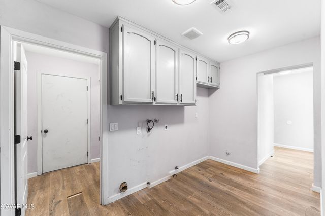 3322 E Avenue H, Lancaster, CA 93535