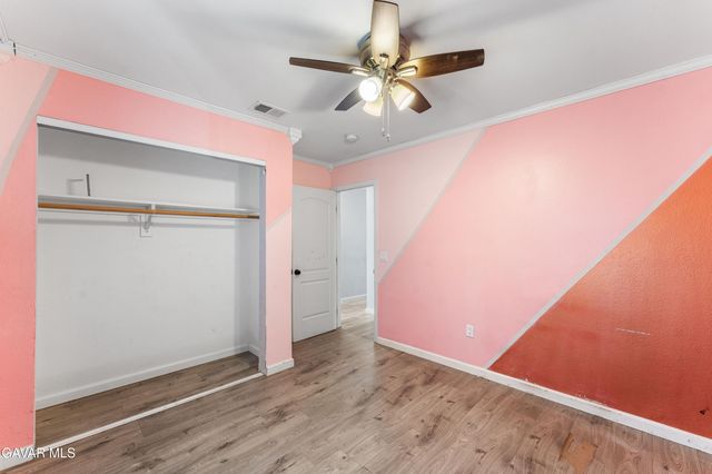 3322 E Avenue H, Lancaster, CA 93535