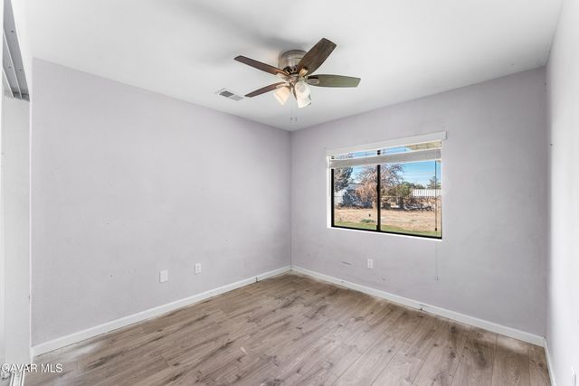 3322 E Avenue H, Lancaster, CA 93535