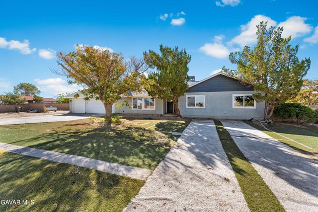 3322 E Avenue H, Lancaster, CA 93535