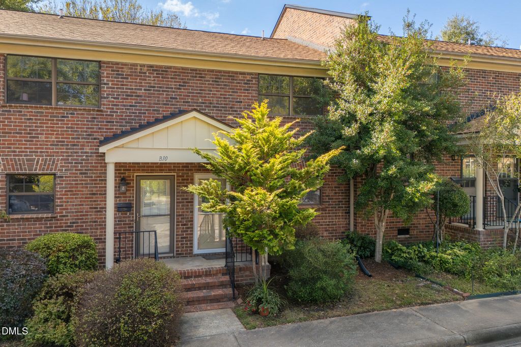 105 Fidelity Street B9, Carrboro, NC 27510