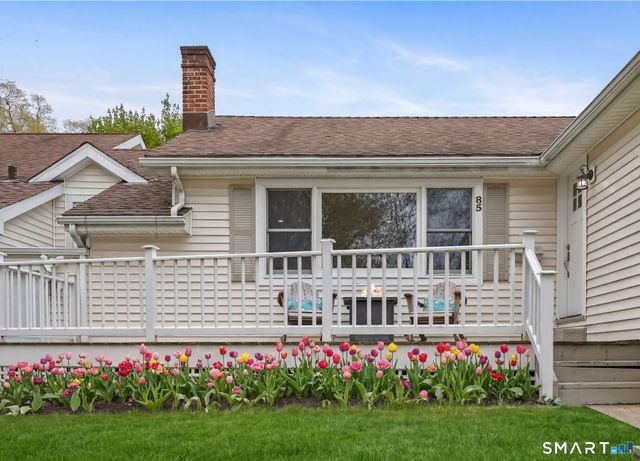 85 Woodbury Avenue, Stamford, CT 06907