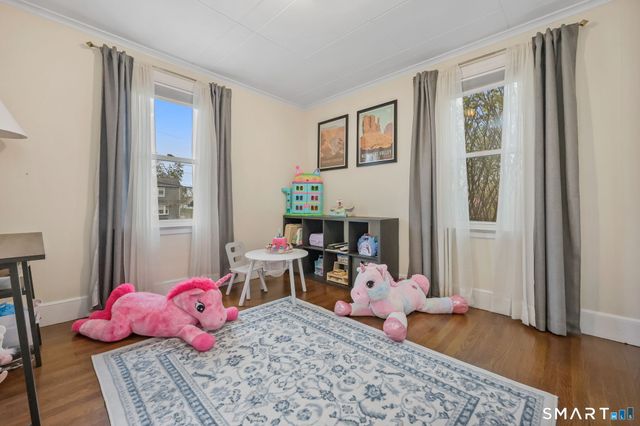 85 Woodbury Avenue, Stamford, CT 06907