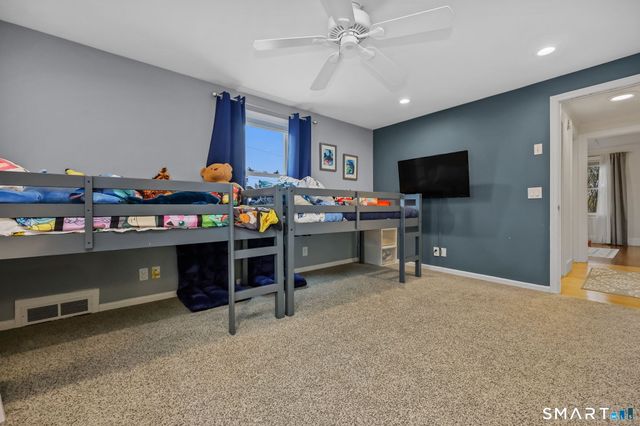 85 Woodbury Avenue, Stamford, CT 06907
