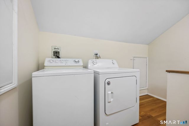 85 Woodbury Avenue, Stamford, CT 06907