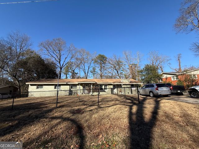 102 Hemlock Street, Warner Robins, GA 31093