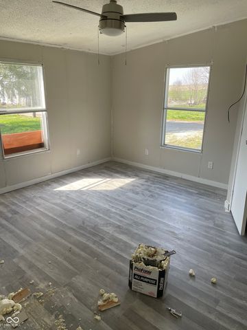 5639 W County Road 715 N, Connersville, IN 47331