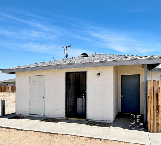 8425 Xavier Ave Avenue, California City, CA 93505