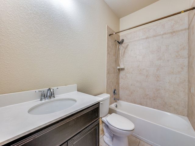 1117 Lake Meadow Lane, Little Elm, TX 75068