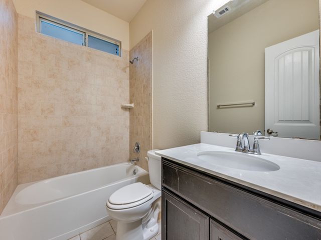 1117 Lake Meadow Lane, Little Elm, TX 75068