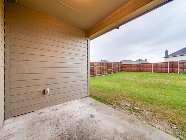 1117 Lake Meadow Lane, Little Elm, TX 75068