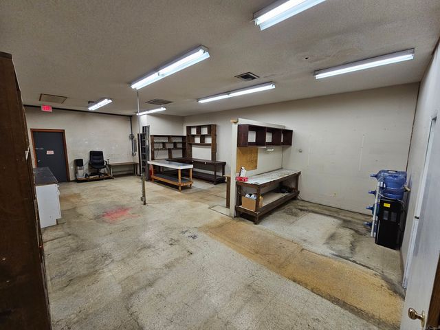 122 Prospect Hill Road 13, East Windsor, CT 06088
