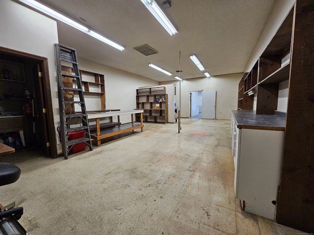 122 Prospect Hill Road 13, East Windsor, CT 06088